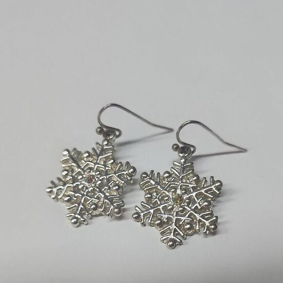 Silver Snowflake Earrings - Picture 1 of 5